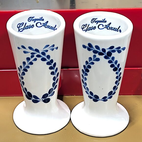 SET OF 2 CLASE AZUL HAND PAINTED WHITE BLUE TEQUILA SNIFTER SHOT GLASS 4" - Picture 1 of 4